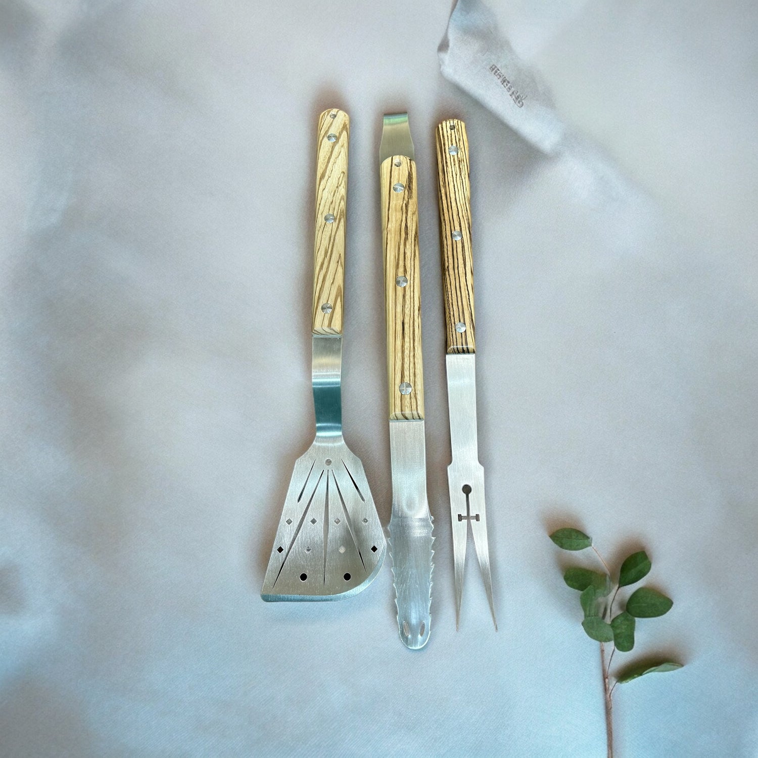 Grill Tools & Accessories